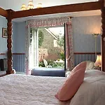 Hotel George & Dragon 4*
