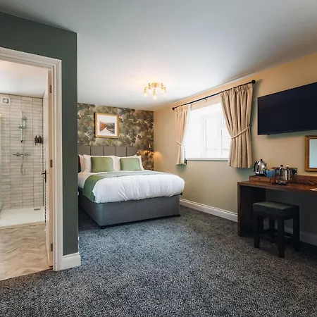 Hotel George & Dragon 4*