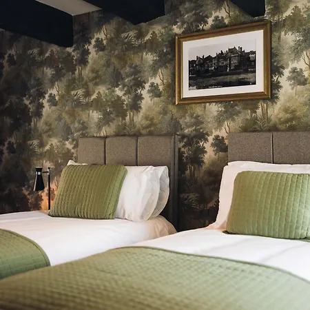 George & Dragon 4*