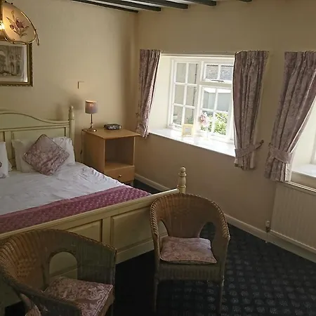 George & Dragon 4*