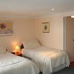 Отель George & Dragon