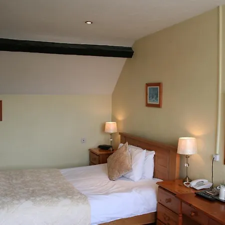 George & Dragon 4*